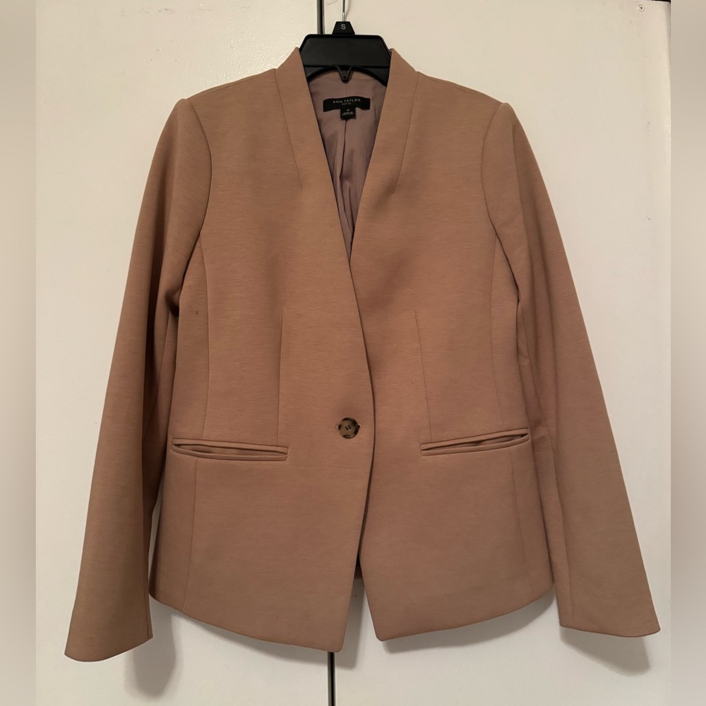 Ann Taylor Petite Women's Tan Blazer